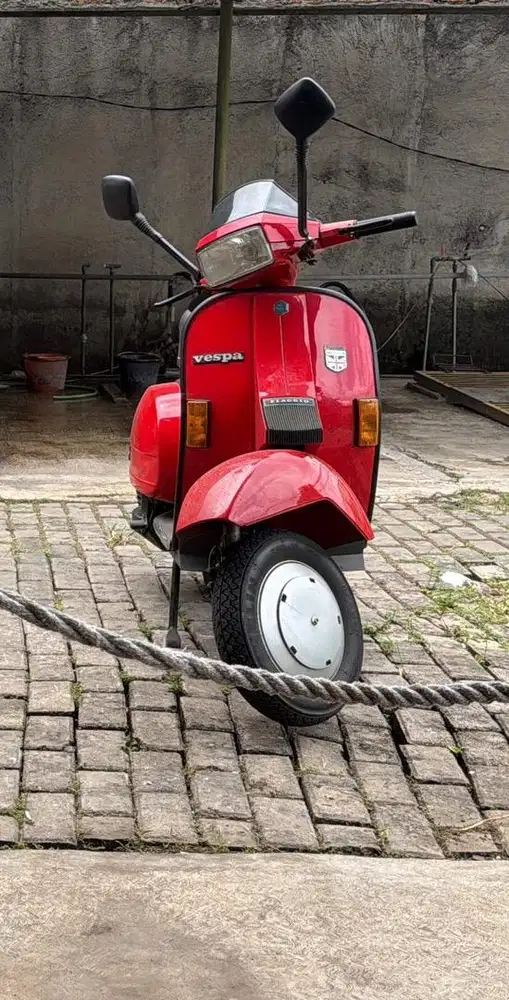 Vespa excel T5 Red Dragon 2003 (TT silahkan tawarkan, situ yg nambah)
