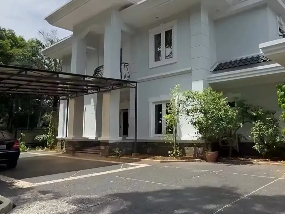 DIJUAL RUMAH BESAR 2 LANTAI – JL. PATI UNUS No.10 / JL. HANG JEBAT Kebayoran Baru, Jakarta Selatan | Corner Area | Akses Jalan Lebar