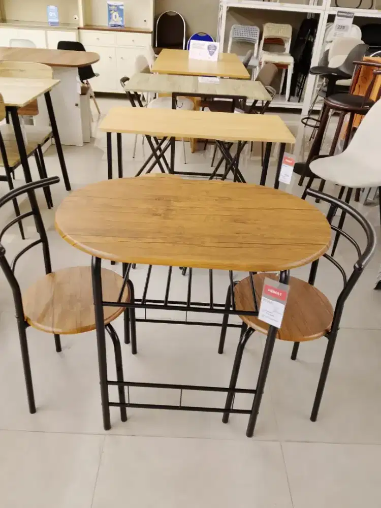 Selma Hana Set Meja Makan 2 Kursi