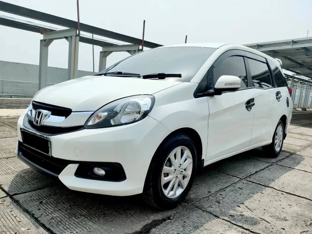 DP 15 jt HONDA MOBILIO CVT AT 2015