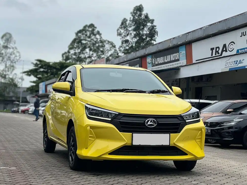 DAIHATSU AYLA 1.2 R 2023 AT KUNING KM 26RB