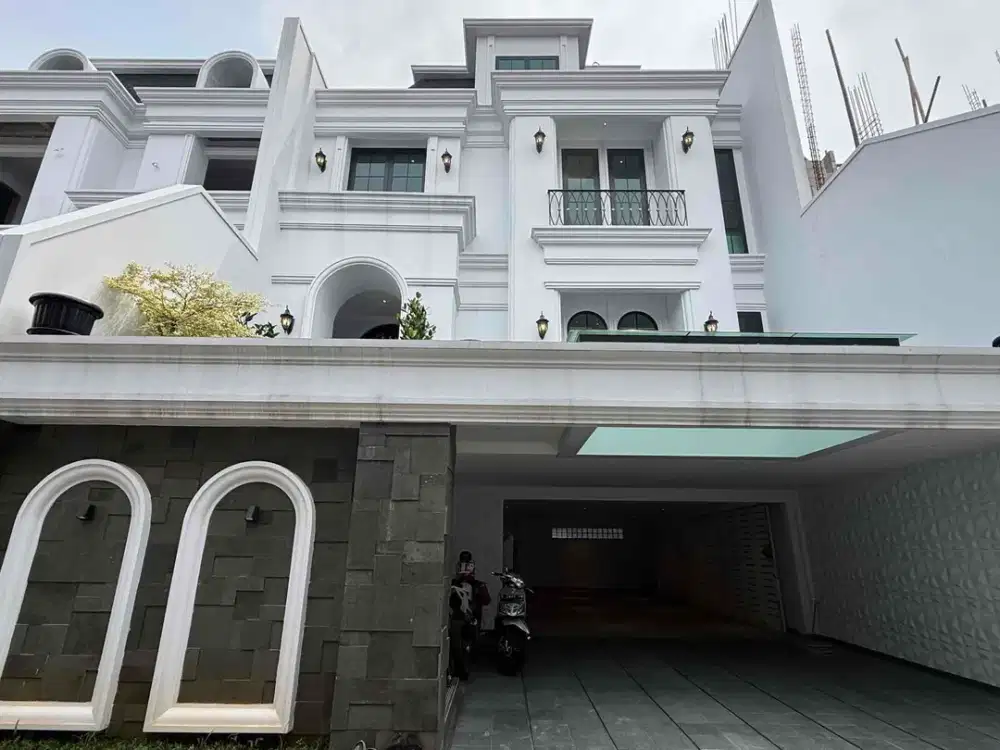 DIJUAL RUMAH BARU MEWAH di CILANDAK JAKARTA SELATAN