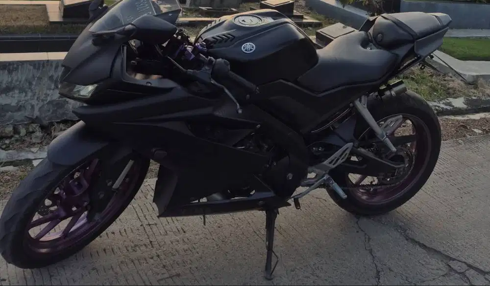 Dijual r15 tahun 2017