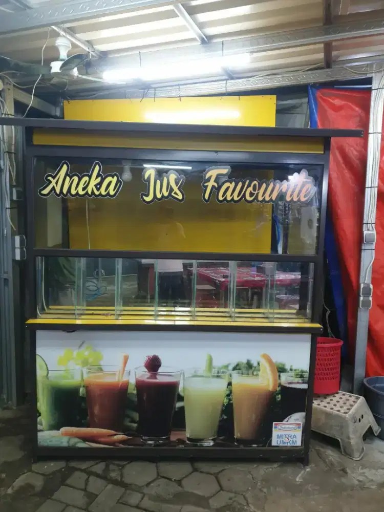 Dijual etalase / gerobak jus bonus mesin press cup