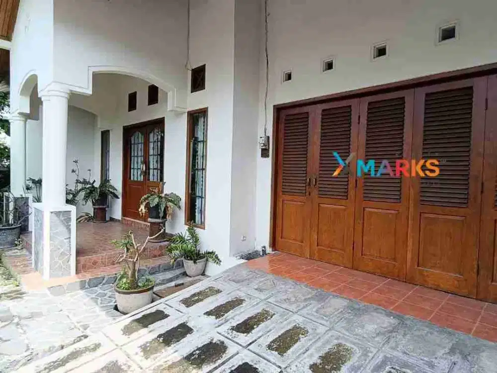 Disewakan rumah area Manahan Surakarta