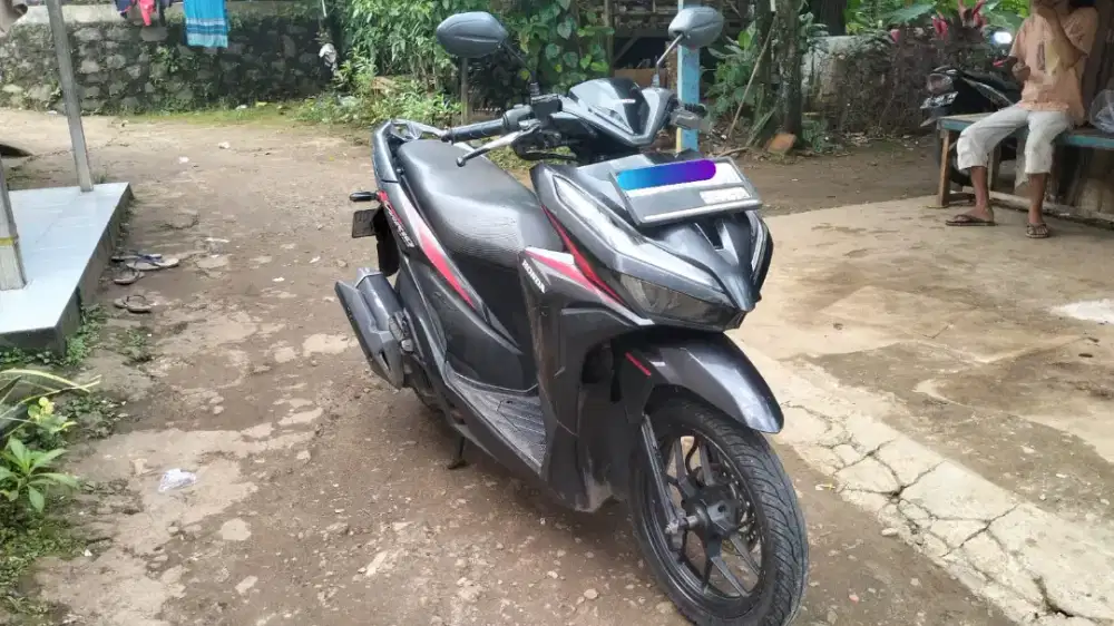 Vario LED 125 tahun 2018 siap pakai motor irit gesit tarikan ok