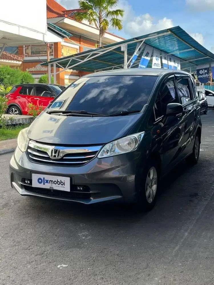 DP RENDAH  - Honda Freed 1.5 A Bensin AT 2013 Abu Abu