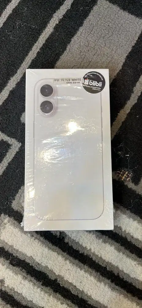 New iphone 16 128 resmin white