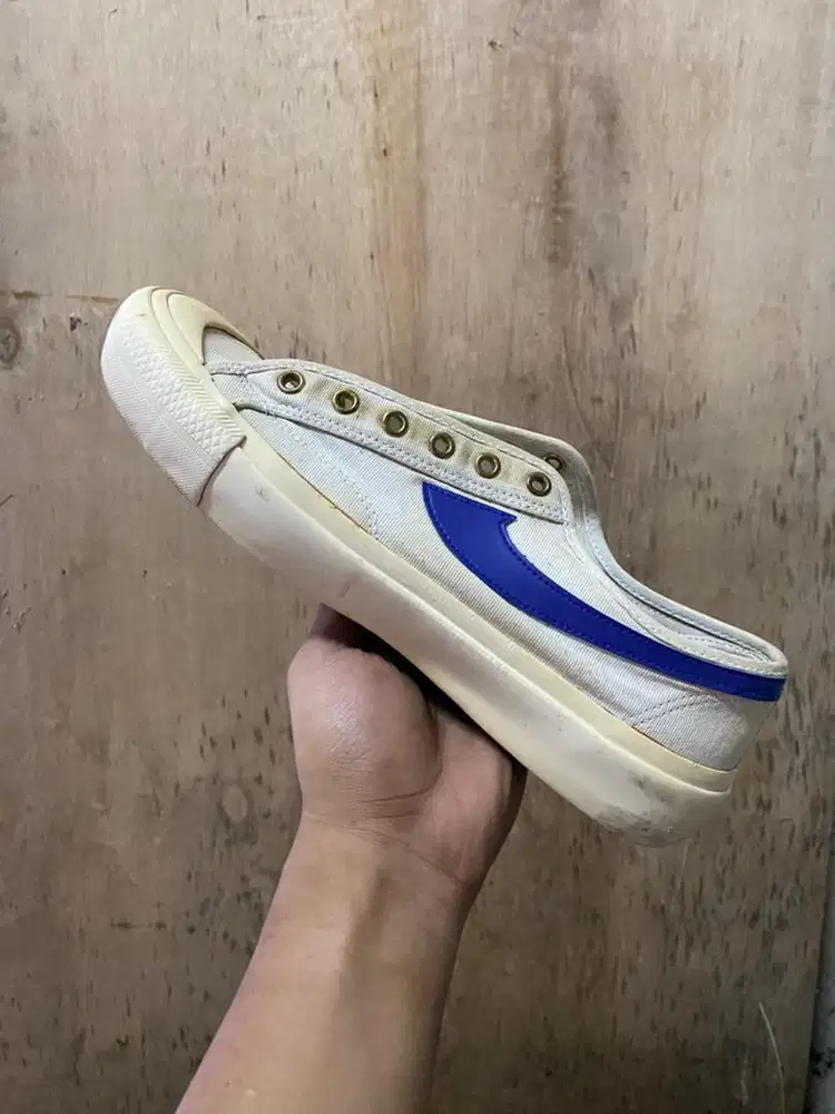 Sepatu Compass Gazelle Low White Blue