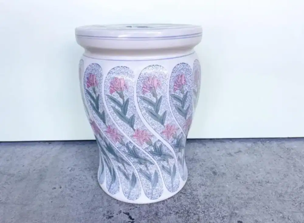 Gucci Keramik Motif Bunga