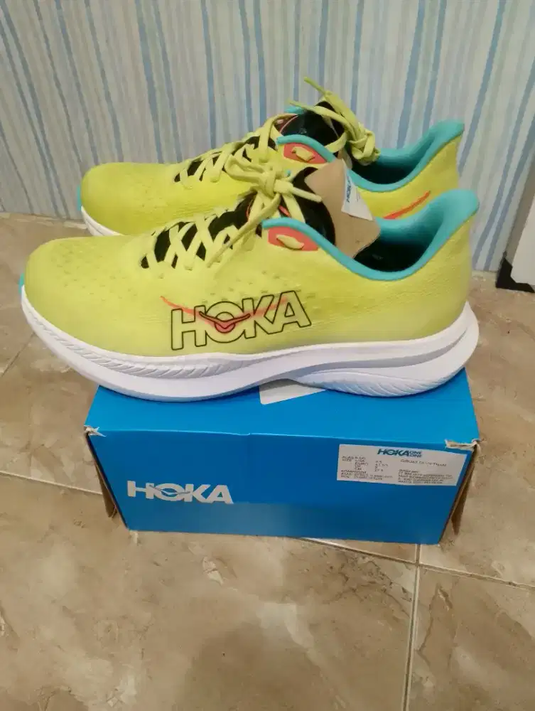 Sepatu hoka original