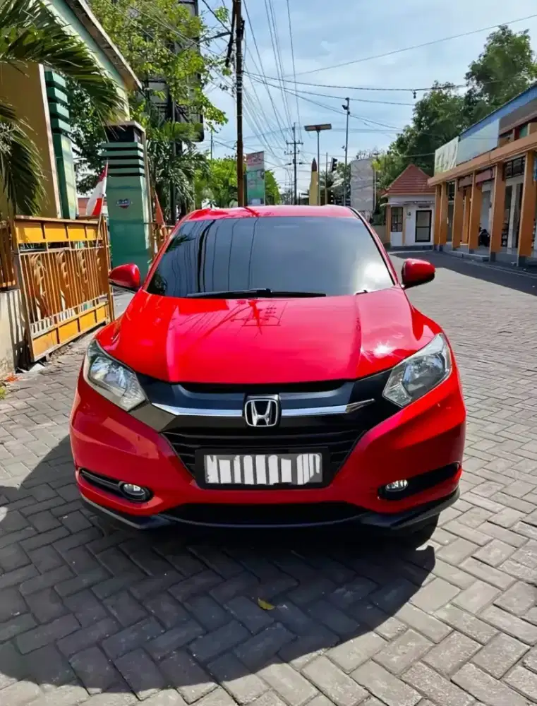 Di jual cepat HR-V 2017 E CVT