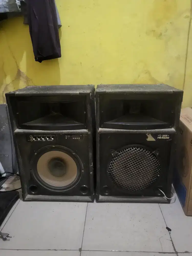 speaker blotooth 550