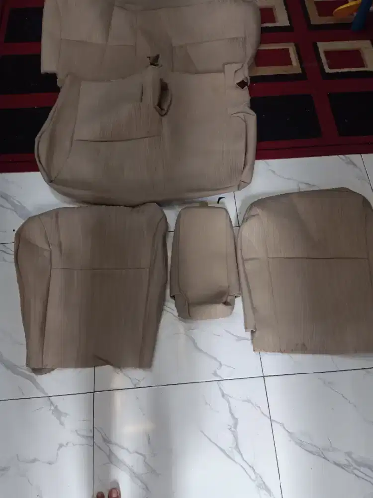 Di jual sarung jok Suzuki Ertiga 2014