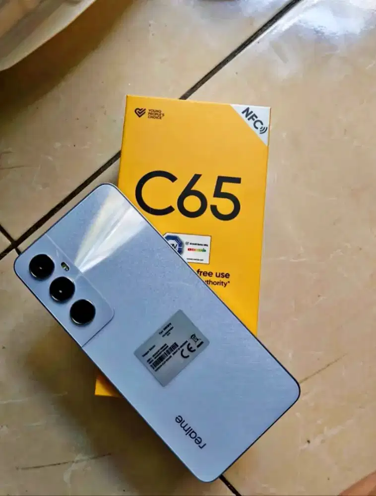 Realme C65 ram 8/128