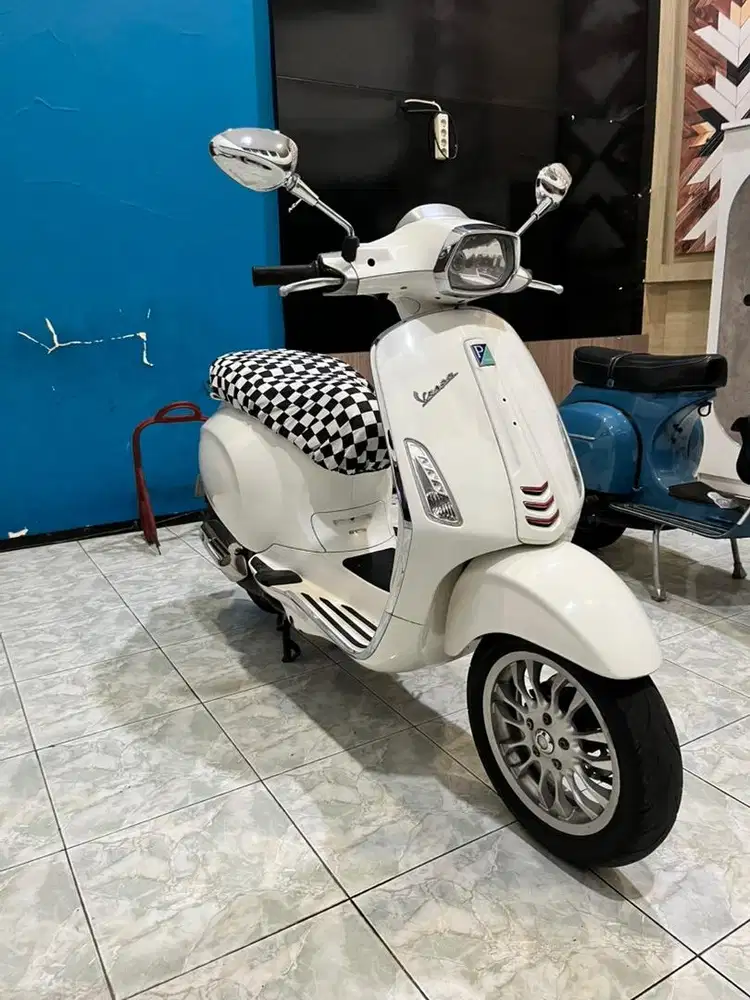 Vespa sprint 150 3vie