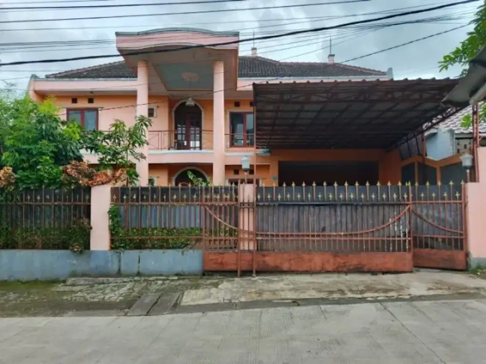 Rumah Megah Luas 368m2 Bagus di Jatiasih Bekasi