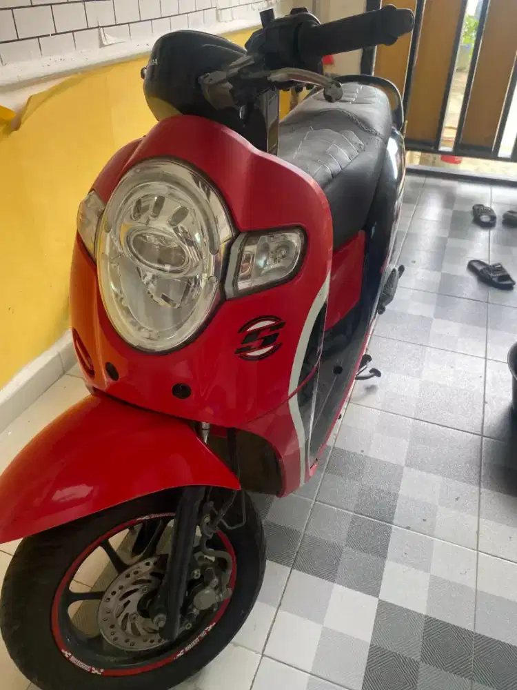 Honda Scoopy 2019