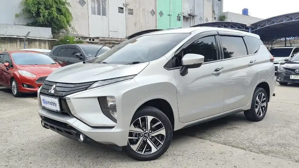 LIKE NEW - Mitsubishi Xpander 1.5 Exceed Bensin-MT 2018