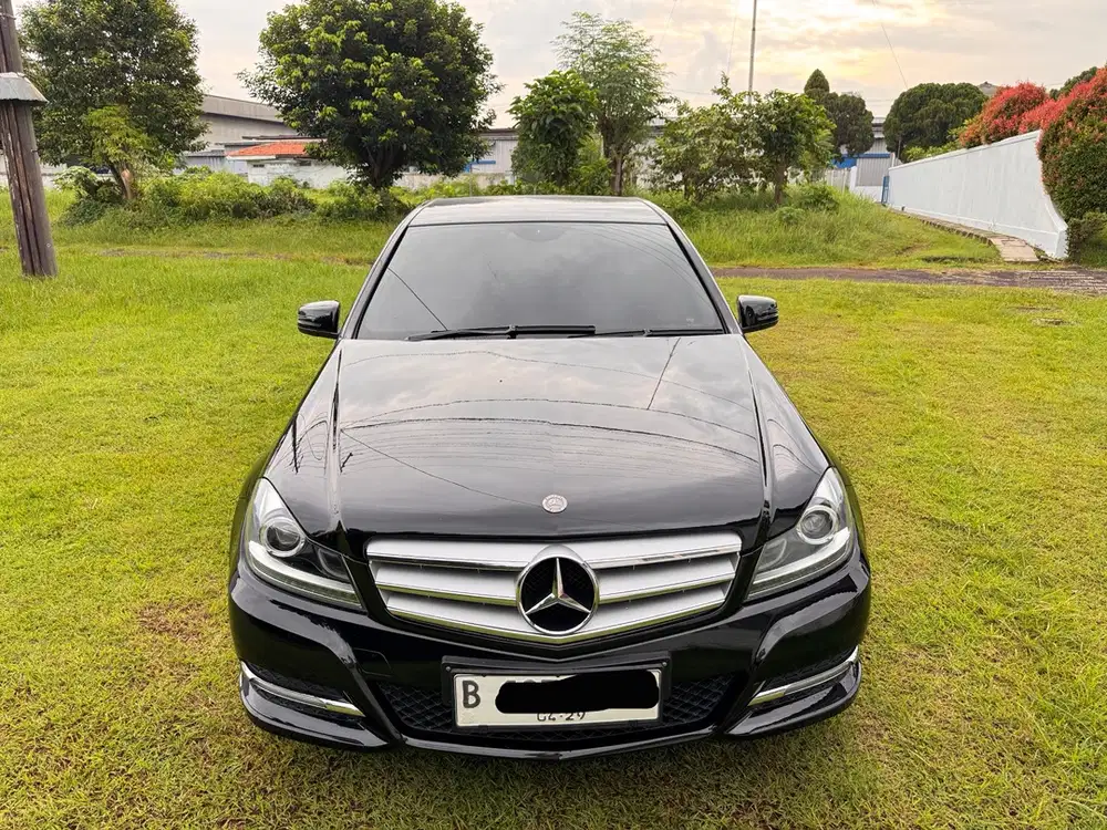 Mercedes-Benz C200 2013 Bensin