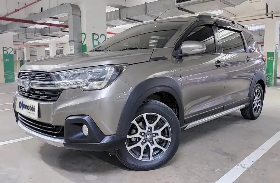 Garansi Mesin 1th Suzuki XL7 1.5 Zeta Bensin-AT Merah 2021