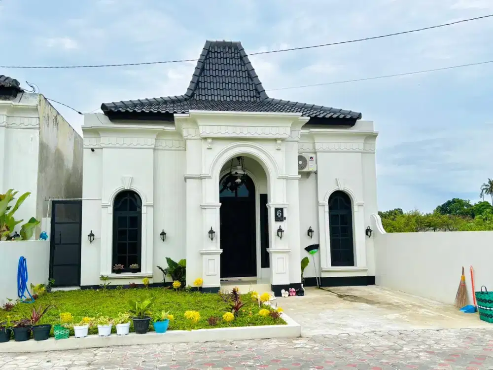 Pesona Joglo Mewah Bergaya Mediterania di Timur Yogyakarta