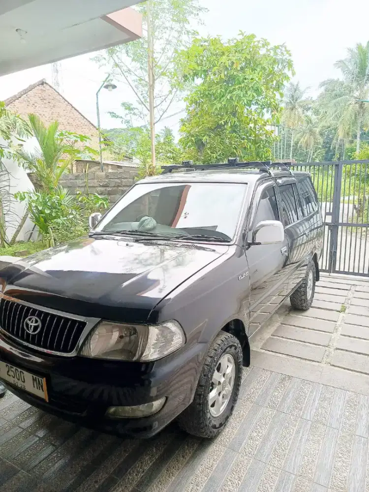 Dijual Kijang Kapsul LGX New Model 1.8 Th 2003