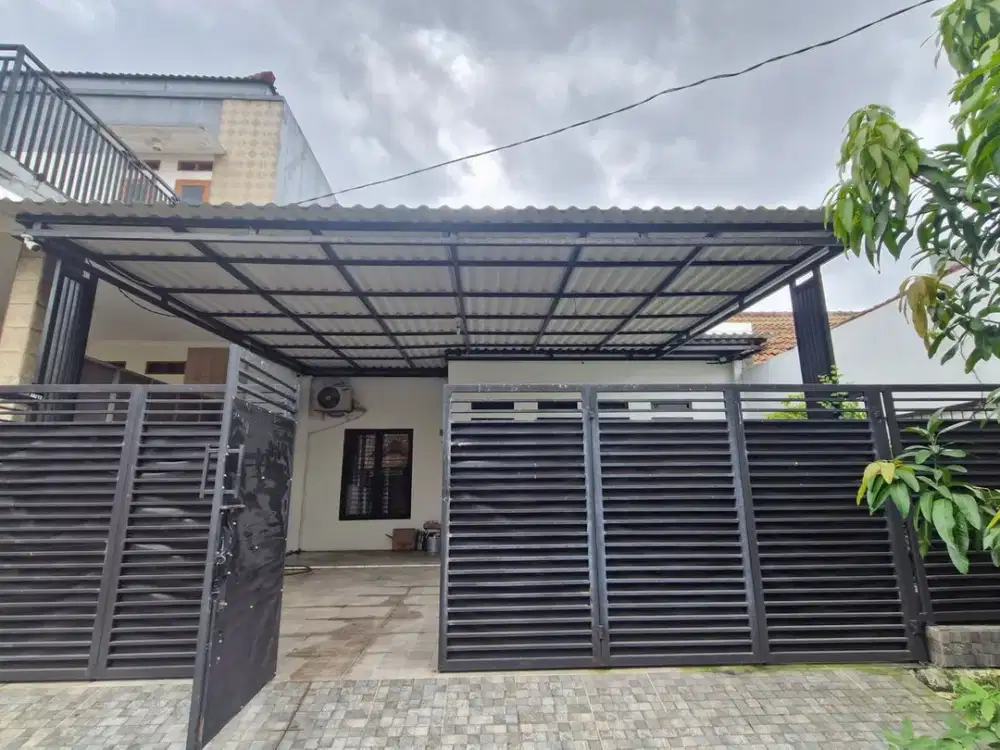 Rumah Strategis 15 Mnt ke Grand Galaxy Park LT 144 Hadap Timur J-40257