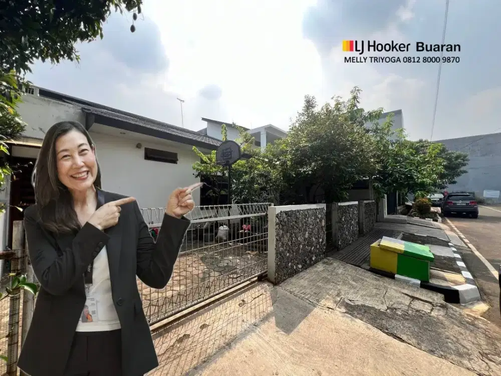 Rumah Dekat Jalan Raya Komplek Billymoon Pondok Kelapa Jakarta Timur