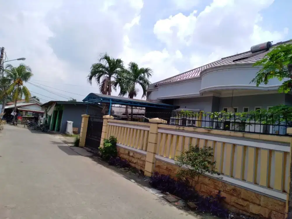 Rumah SHM Luas 10 Menit ke Pintu Tol Jatiwarna 2 Bebas Banjir J-40636