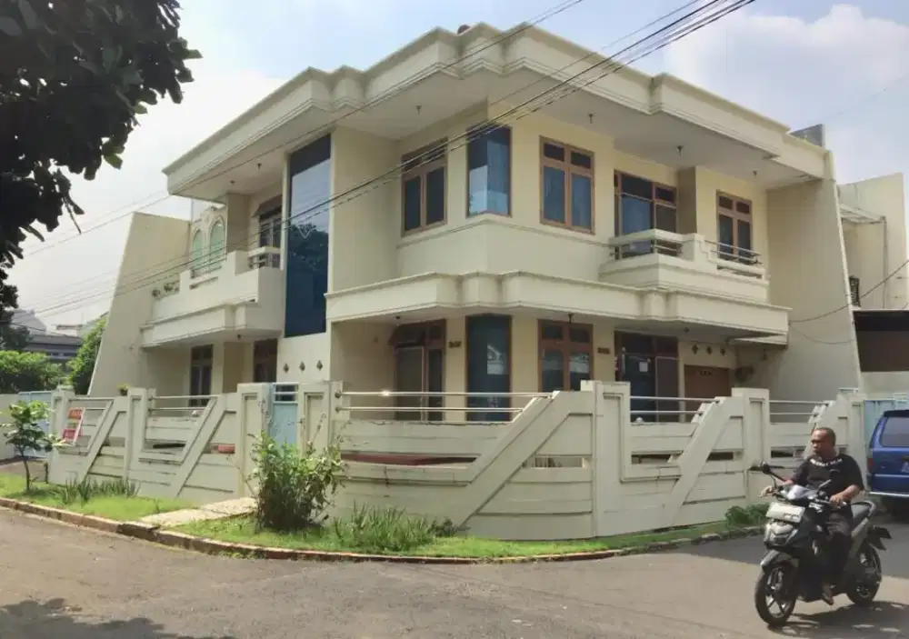 Asisten rumah tangga