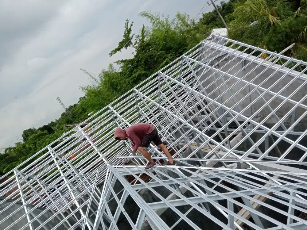 Baja ringan plafon partisi keramik terima jadi langsung tukang