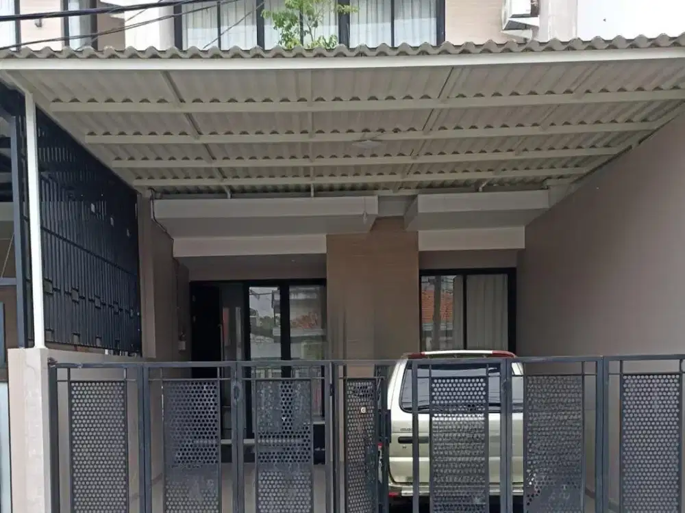 Rumah di jual Semi furnished Siap huni di Lebak Arum Surabaya
