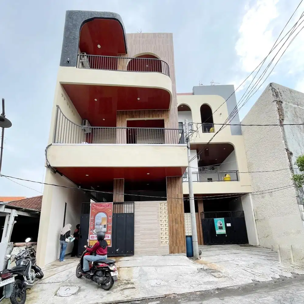 Kost Aktif 3lt (180m2) dkt UNAIR