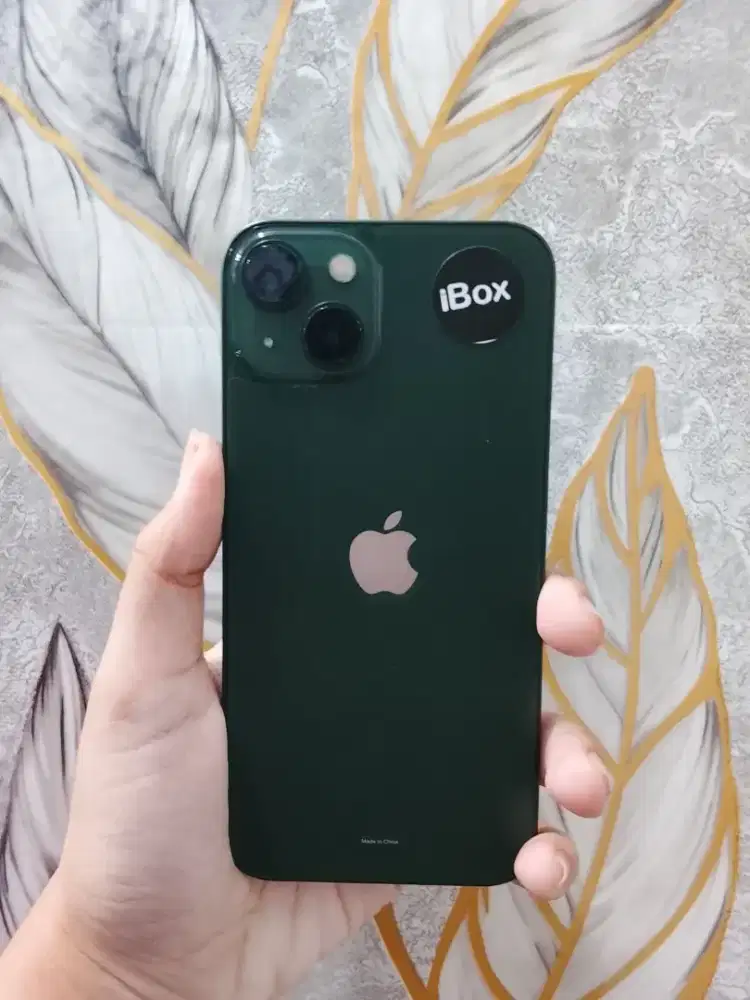 iPhone 13 128gb iBox