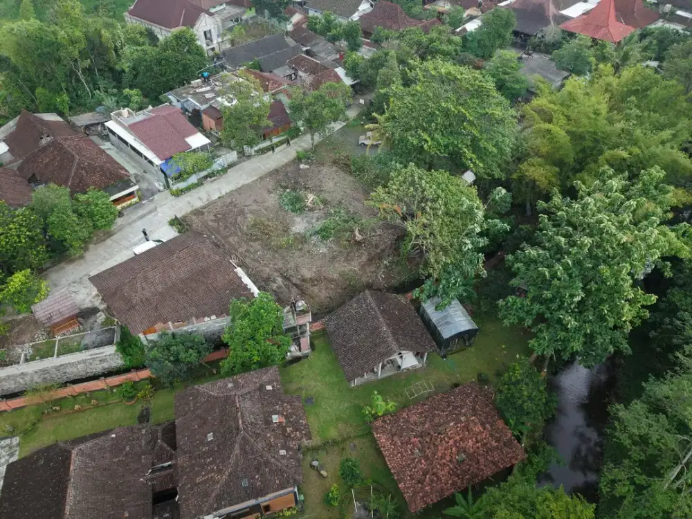 Tanah Sleman SHM Jalan Kaliurang KM 12