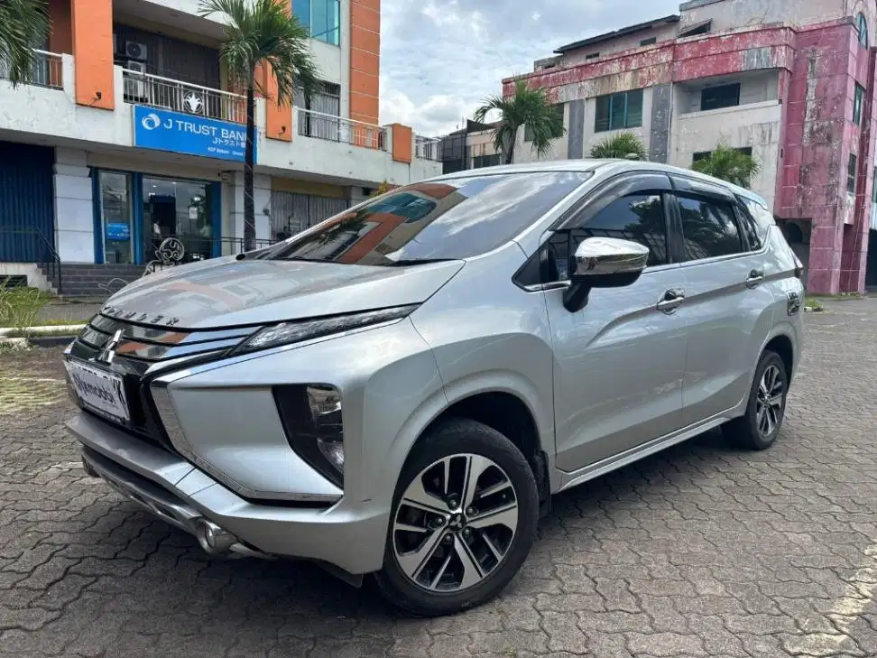 DP MURAH - Mitsubishi Xpander 1.5 Ultimate Bensin AT 2018 Silver