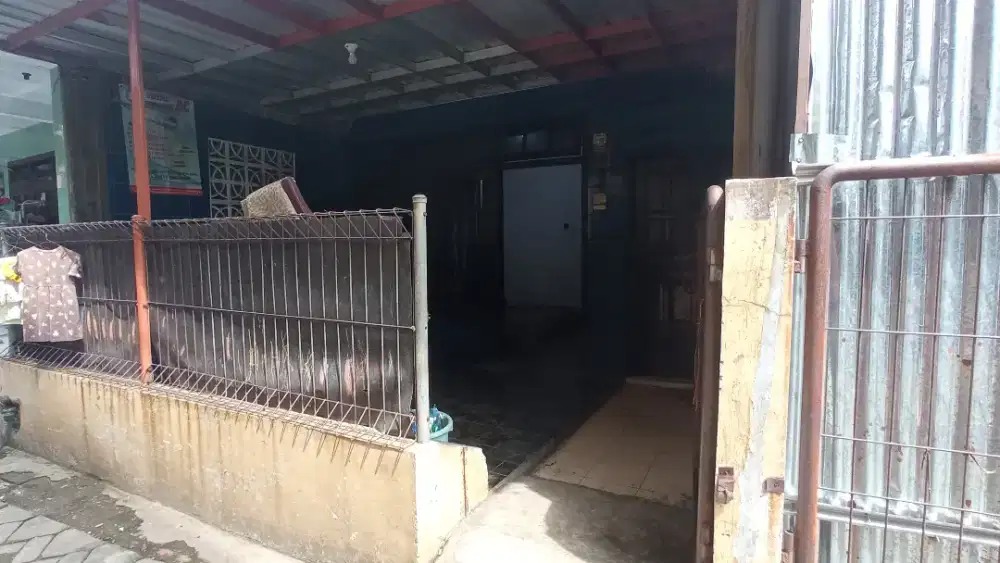 Rumah 2 lantai selangkah ke surabaya