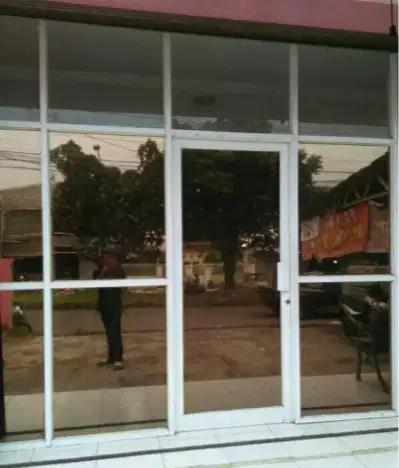 Stiker kaca film blur sanblast buram sticker cutting branding printing