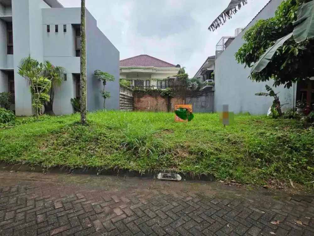 Kavling Badan Kotak Hadap Selatan di Taman Giri Loka BSD