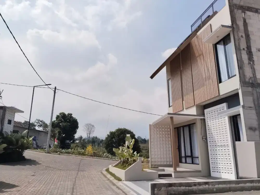 Villa 800 Jutaan Free Management Kota Batu Malang, 3 Menit Alun-Alun dan Selecta