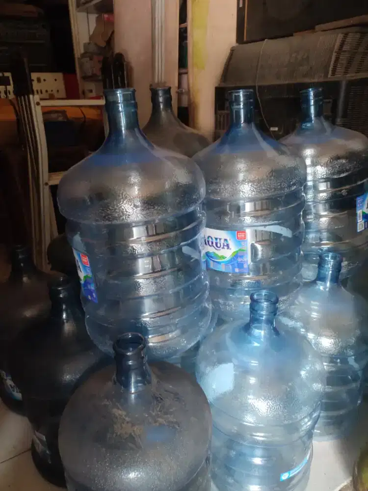 Galon Kosong Aqua