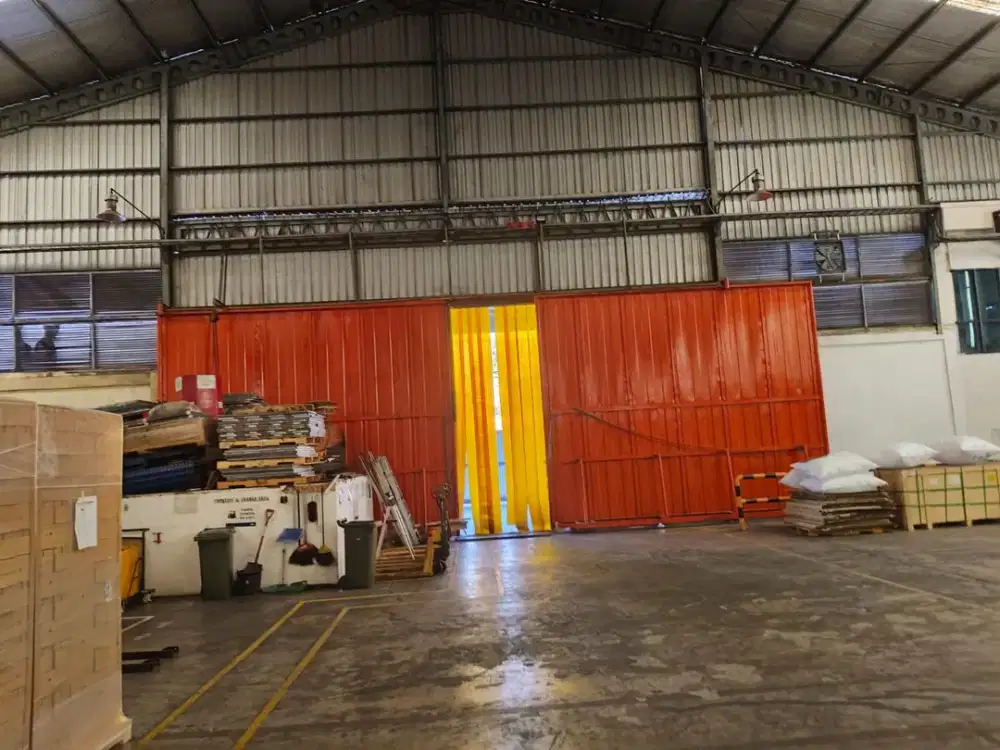 Gudang Greges Dekat Margomulyo