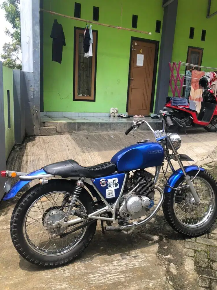 British style Thunder 125