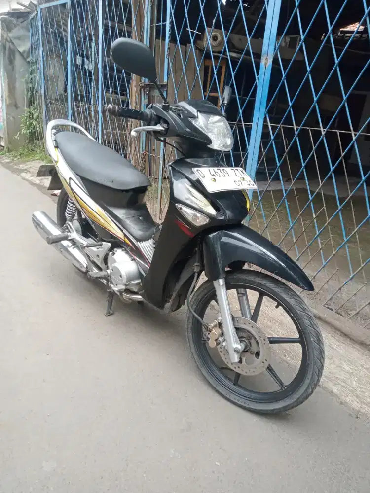 Supra x 125 karbu plat bandung