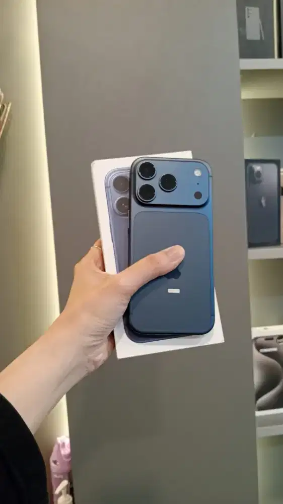 IPHONE 17 PRO 256GB SECOND IBOX NORMAL FULLSET ORI