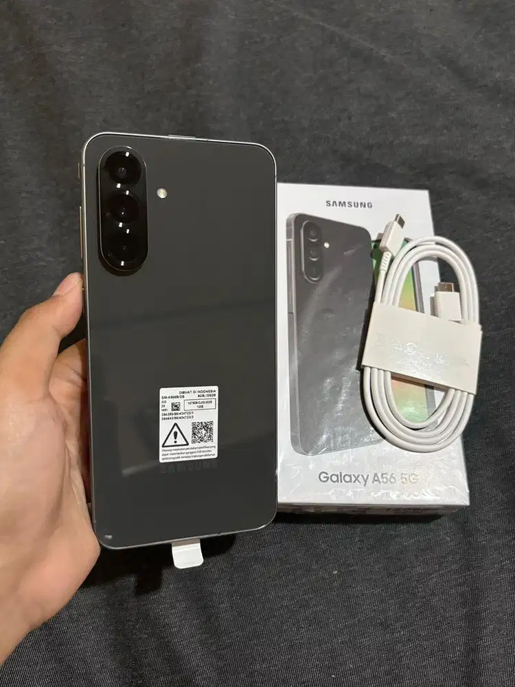 Samsung a56 8/256gb grey