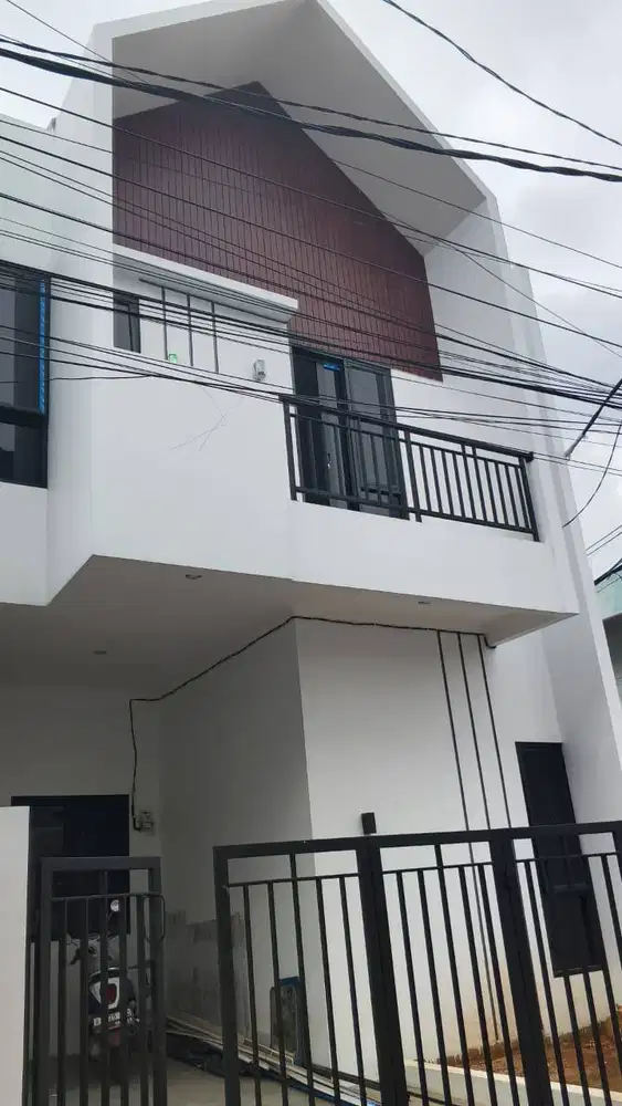 DIJUAL RUMAH BARU GRIYA PANDAN ALAS DI CIJANTUNG JAKARTA TIMUR