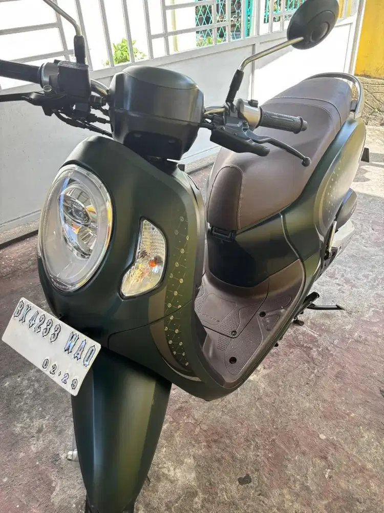 HONDA SCOOPY 2024
