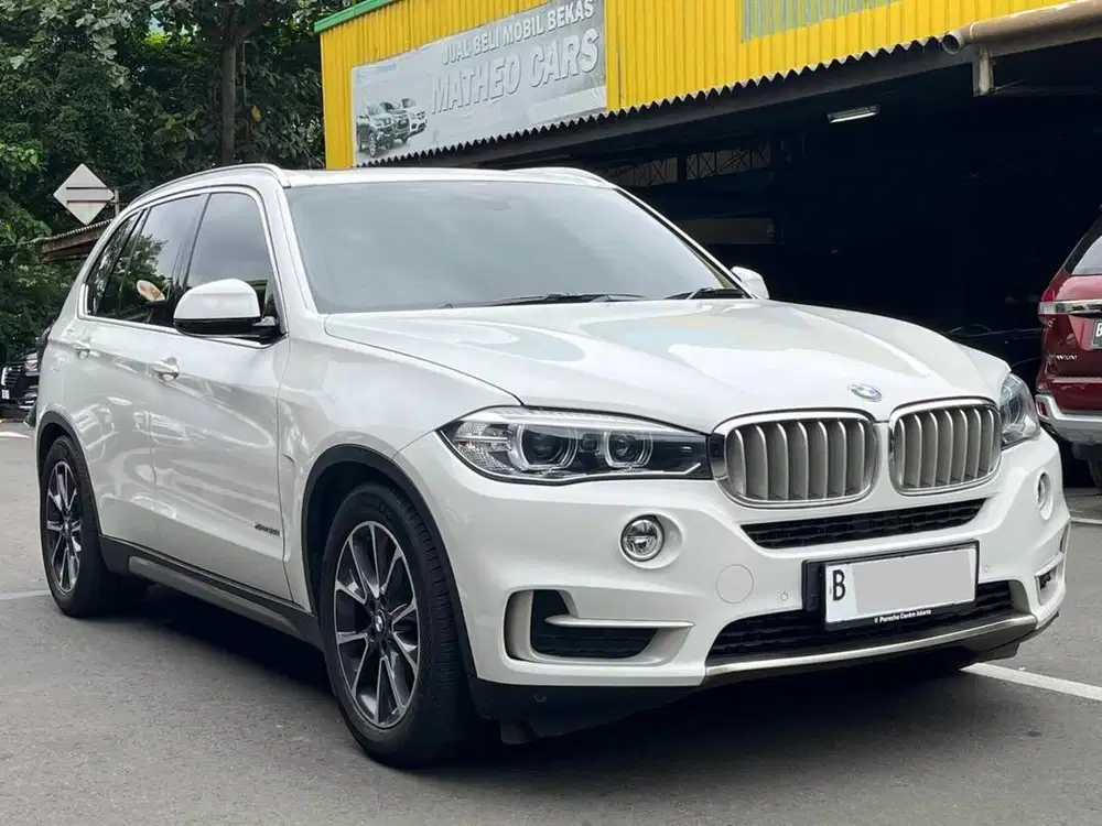 BMW X5 XDRIVE35i AT PUTIH 2017
